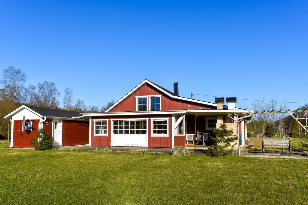 Modern villa i Sätaröd strax utanför Tollarp.