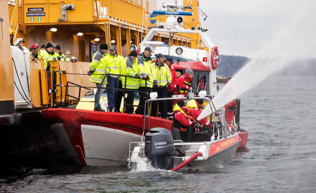 Verksamheten 2016 Säkerheten främst. Vi tränar årligen på våra kunskaper om hur vi agerar i nödsituationer.