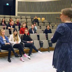 Auditoriet rymmer 100 personer och är utrustad med all nödvändig teknik för nämnda