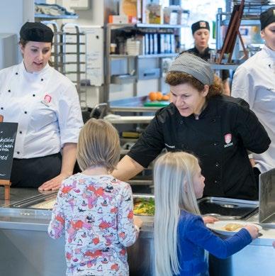 Billingskolan har Sveriges mest nöjda matgäster Billingskolan fick i september ta emot ett överraskningspris när White Guide Junior arrangerade en stor prisutdelning i Malmö.