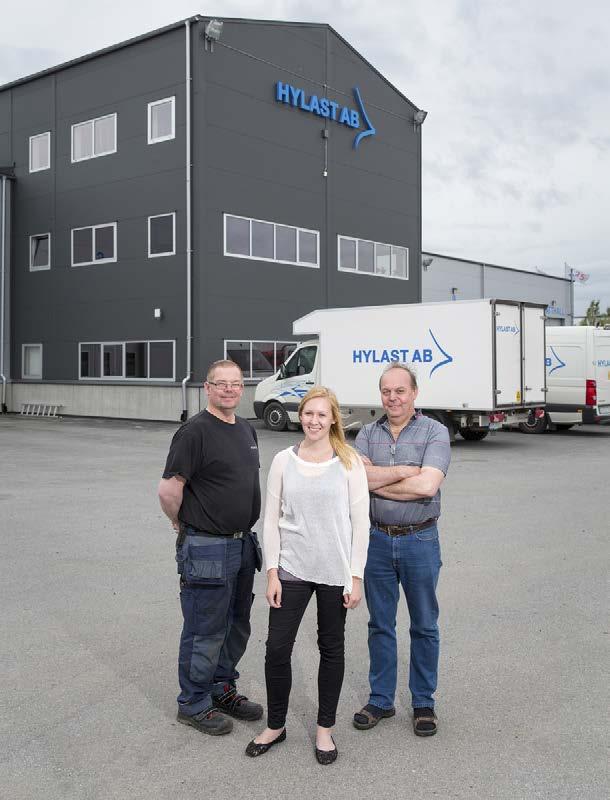 Hylast växer och bygger plogar Vi såg oss om efter nya lokaler 1993 och vi hittade en verkstad i Handen som var till salu.