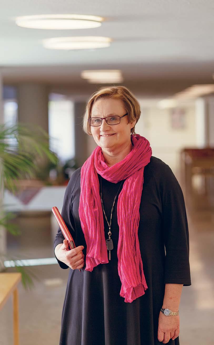 Avslutningsvis Antalet anställda på staden har minskat något på grund av bolagiseringar.