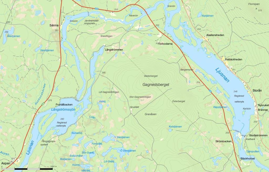 Kap. 4. Långströmmen 4. LÅNGSTRÖMMEN 4.1 Allmänt Långströmmens kraftverk ligger i Ljusnan i Ytterhogdal tillhörande Härjedalens kommun, Jämtland.