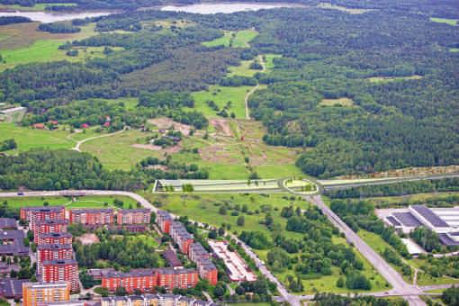 Utdrag från samrådsunderlag 29 Bergtunneln under Järvakilen börjar och slutar i korta betongtunnlar.