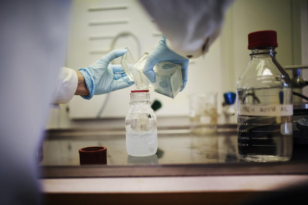 XtriG OCH KONKURRENS Ny innovation Kemisk precision Möjliggör industrialisering De beredningar som används idag bygger ofta på ett mekaniskt moment för att frisläppa läkemedelssubstansen i munhålan