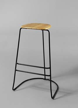 Three threads forms a volume, which together with the freely shaped seat gives the stool its vivid expression.