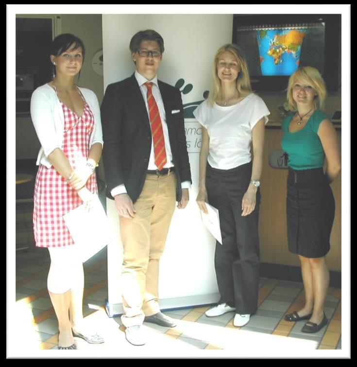 2008 Carolina Appelqvist IHH 10.000 Hong Kong Therese Bergman IHH 10.000 Plkhanov Russian Academy of Economics, Moskva, Ryssland Andreas Helmersson IHH 10.000 Universitetet i St.