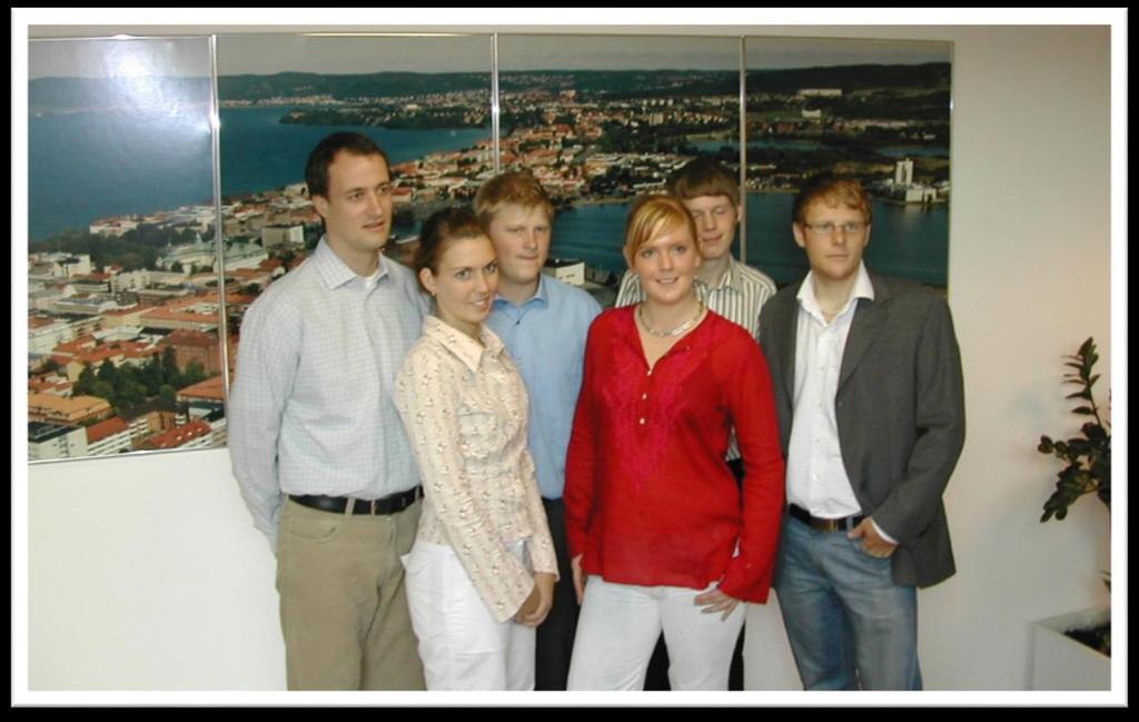 2003 Love Edquist IHH 15.000 University of Windsor, Kanada Björn Hagströmer IHH 20.000 Universitetet i Wien, Österrike Catherine Johansson IHH 15.