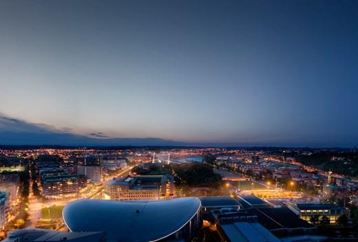 4 S A M H Ä L L S I N F O R M A T I O N S Å B L I R N Y A K U L T U R H U S E T I B E R G S J Ö N Arkitekttävlingen är avgjord.