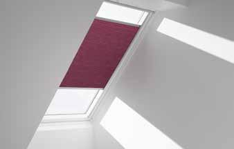 invändig aluminiumbeläggning förbättrar isoleringseffekten hos takfönstret och ger ett bättre inomhusklimat, året runt Snygga plisséveck och inga synliga snören gör gardinen estetiskt tilltalande för