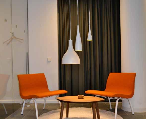 PENDLAT Cone En modern serie pendelarmaturer i LED med tidlös design Nordisk stram design Metallic lyster inuti kupan Hög ytfinish GU10