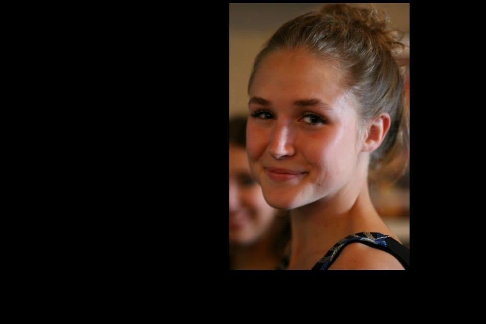 Namn: thea nygren Termin: 4 1. Har Du tidigare engagerat Dig i JF eller någon annan förening, nation eller liknande?