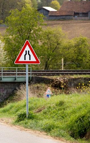 En ny era av kompakt effektivitet Tänk stort men kompakt M315F jämfört med M314F -20 % Bakre svängradie +6 % Nettoeffekt Liknande Körhastighet -6 % Främre svängradie +3,5 % Stabilitet Samma Räckvidd