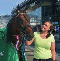 08,7a 2013-Pocono Downs Äldre ston Beatgoeson Hanover 1.09,5a 2013-Pocono Downs In Your Room 1.09,5a* 2013-Pocono Downs 4-åriga hingstar och valacker Uncle Peter 1.