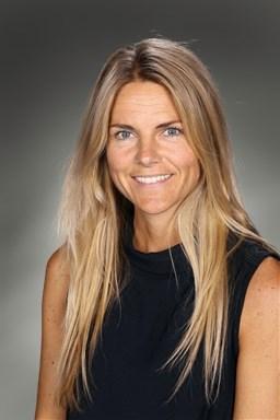 Hinner han ha några andra intressen utanför fotbollen då? Jo, när han är ledig ser han gärna på film och TV-serier.