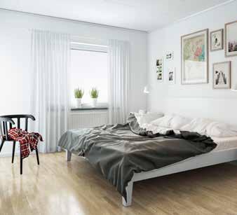 stänga? Här uppe finns det flexibilitet, eftersom vi kan göra om allrummet till ett sovrum om du vill. Det största sovrummet är stort nog för många garderober. Badrummet är stort nog för ett badkar.