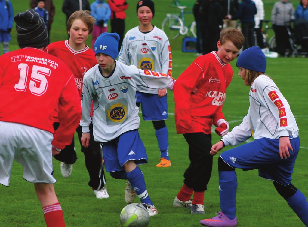 OPE-SPELARE Vi vill att alla spelare ska ha kul tillsammans och vi vill att alla spelare: Följer fotbollens regler och aldrig fuskar till sig fördelar! Respekterar domarens beslut!