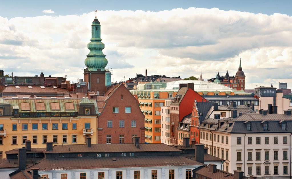 Fastigheter AFA Försäkring är en stor fastighetsägare. Cirka 31 miljarder, 15 procent av kapitalet, är investerat i kontors-, hotell- och bostadsfastigheter, som främst är belägna i Stockholm.