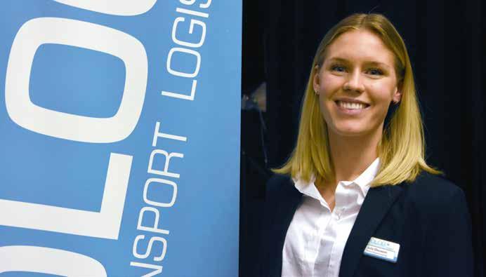sjöbefälen SJÖLOG JULIA OLAUSSON ANSVARAR FÖR MÄSSDAGEN I sjöbefälen SJÖLOG JULIA OLAUSSON ANSVARAR FÖR MÄSSDAGEN I