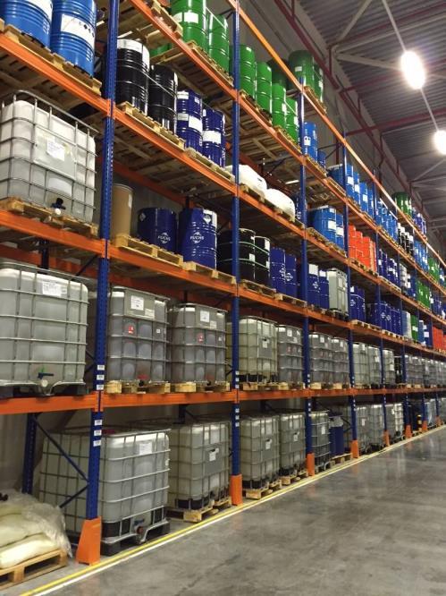 5.1.5 Lagring av färdiga produkter I huvudbyggnaden finns ett mellanlager för både råvaror och färdiga produkter.