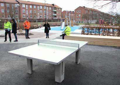 I Banérsparken är bollplanen borttagen och gångytor och gräsmattor renoverade.