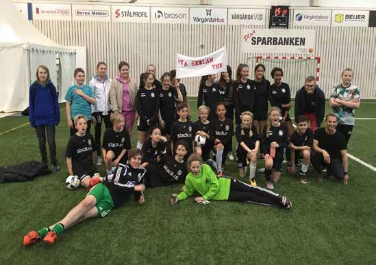 SKOLFOTBOLL 2016 Landslagets Fair Play Trophy Landslagets Fair Play Trophy 2015-2016 är en futsaltävling mellan skolor i