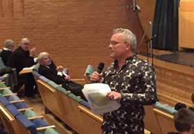 Auktionsverksamhet, bingo, boule, mattcurling är andra verksamhetsgrenar som sammanför befolkningen på orten i Hova IF:s namn.