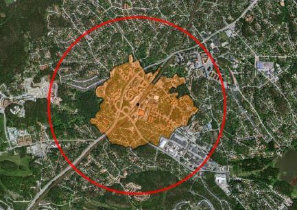 2. Huddinge centrum 2.1 Nuläge Kommunalvägen regleras med huvudled där fickor avsedda för korttidsparkering finns anlagda.