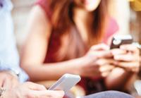 KAKOR OCH VILLKOR I förra årets undersökning ville vi ta reda på vad respondenterna gör när de surfar och får upp information om hur ens data används, då svarade varannan att de oftast accepterar