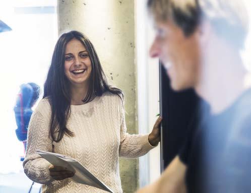 I jämförelseperioden när Heimstaden Bostad AB fortfarande är redovisat som intressebolag i koncernen tar Heimstaden AB del av kassaflödet i Heimstaden Bostad genom en management fee.
