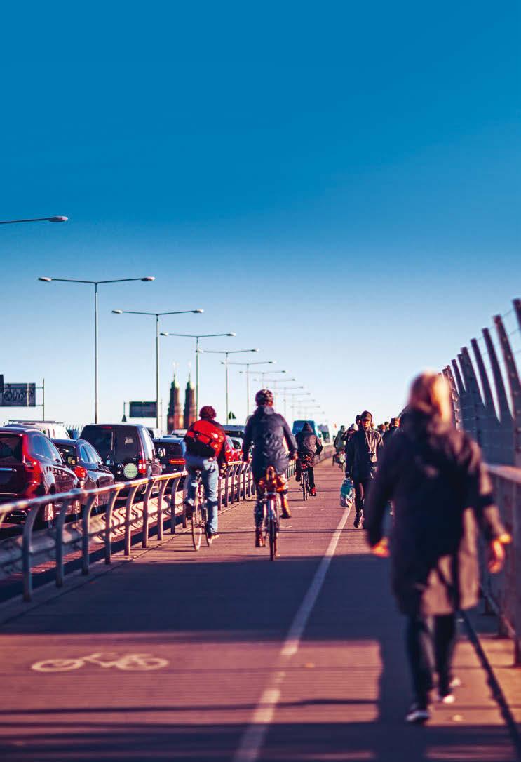 Kontakt Miljöbilar i Stockholm, Miljöförvaltningen Foto Omslag och sid 2, 4, 7, 11, 13 Getty Images, sid 9 Stockholms stad, sid 15 Simon