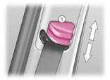 128 - Säkerhet Fastspänning: F dra i remmen och skjut in låstungan i låset.