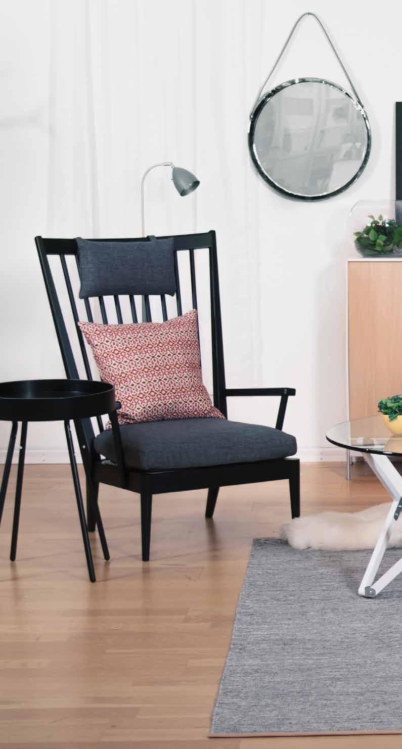 Från val av träslag via den egna produktionen av stommar, till det att den sista sömmen är på plats. Detta ger en unik överblick och möjlighet till full kontroll.