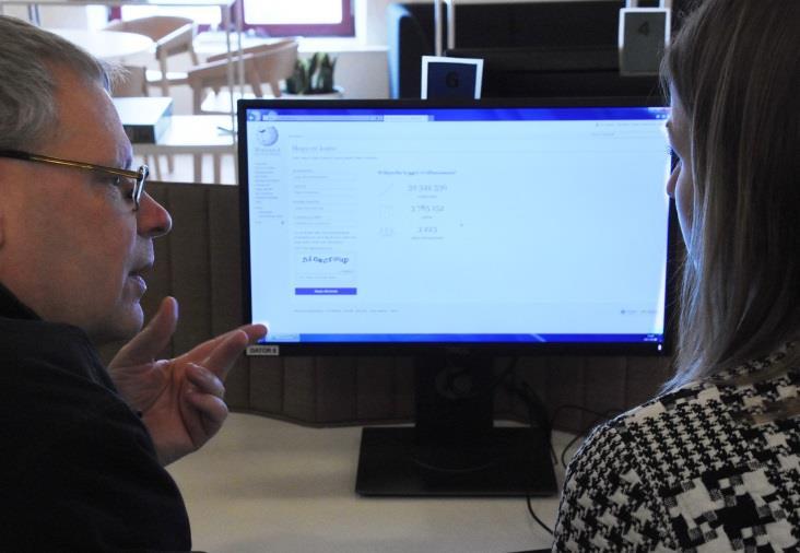 information - ha förmåga att förkovra sig med hjälp av