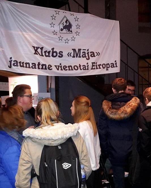 FALLSTUDIE: UNGDOMSENGAGEMANG I RIGA Avdelningen för utbildning, kultur och idrott i Rigas stadsråd ansvarar för 115 skolor, 152 förskolor, 11 idrottsskolor, 28 bibliotek, 4 kulturcentrum, 3