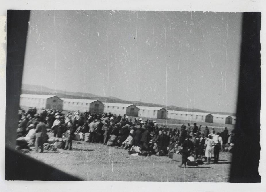 Vi avslutar dagen med ett besök på Memorial Camp de Rivesaltes kl 15.30. Detta museum invigdes av Manuel Valls förra hösten och visar hur lägret haranvänts från 1930-talet fram till det stängdes 1964.