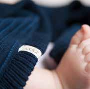 40 Joolz Essentials Joolz Essentials 100% ekologiska babytillbehör Det finns 1001 sätt att visa att du älskar ditt barn. Joolz Essentials är ett av dem.