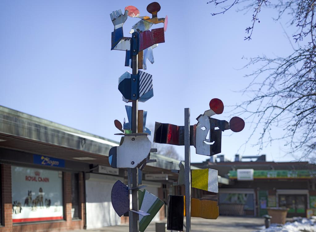 Den övre vänstra delen saknas numera på detta verk. Foto Stefan Jansson 2013.