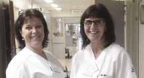 Goda råd från Bodil Widerberg och Sofie Holmström. Till patienten: Du ska stå, gå och ligga. Du ska helst inte sitta ned.