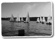 handikapp + Seglarskola vuxna 13 Seglingsföreskrifter 14-15 Business Sail Cup 16 Malmön/Sandviken 17 Lungviks HamnFörening + Tankstation i hamnen 18 ÖSS Jolle informerar 19 Aktivitetskalender 20 ÖSS