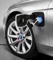 låg bränsleförbrukning. Den intelligenta fyrhjulsdriften BMW optimerar drivgreppet i alla lägen.