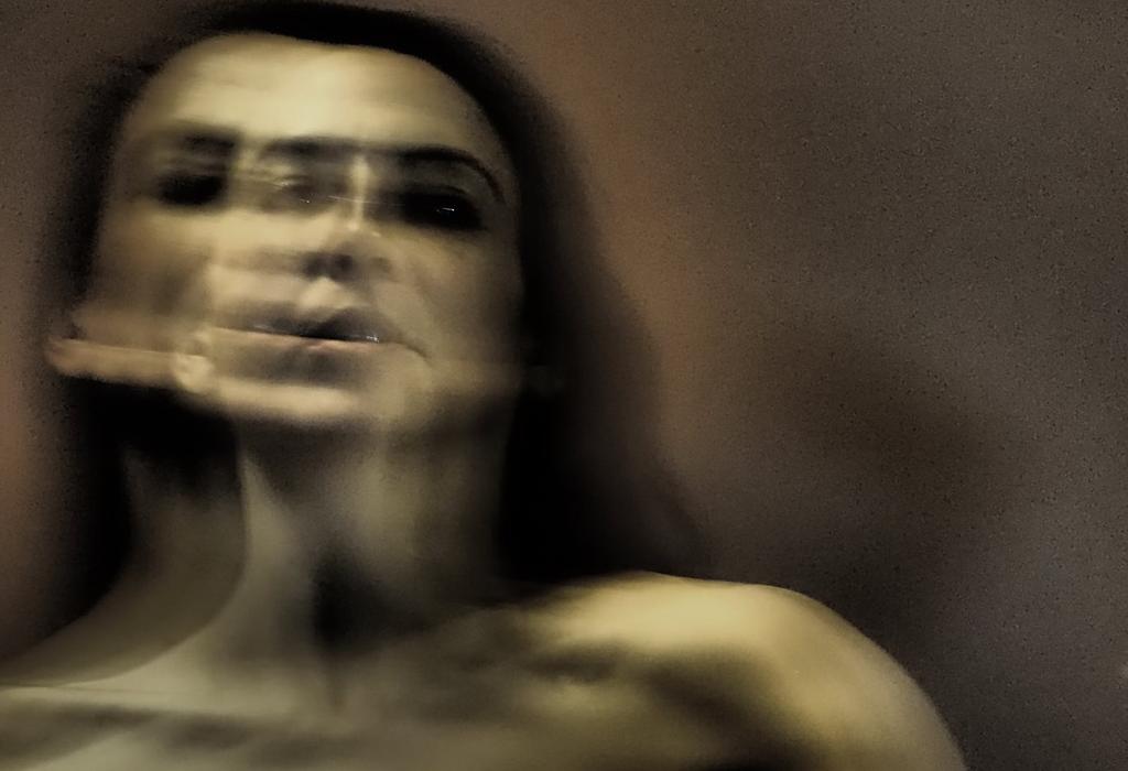 PULSO FLAMENCO, FILM OCH LEVANDE MUSIK Koreografi: Sofia Castro Rekommendation: Det är en stor konstnärlig upplevelse för vem som helst att få sitta på Lilla scen och känna och se flamencons och