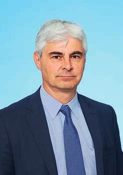PROBI ÅRSREDOVISNING 2016 Styrelse Styrelse Jean-Yves Parisot Styrelseordförande, född 1964. Utbildning: Ekonom- och veterinärexamen. Historik: Styrelseordförande sedan 2015.