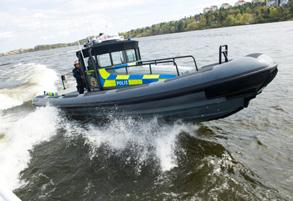 Utrustning Sjöpolisen har flera olika båtar för tjänsteutövandet: 2