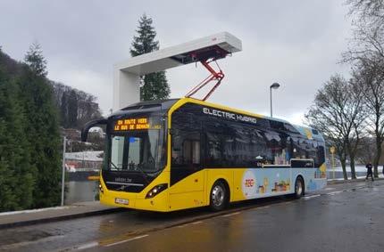 11 BUSSAR Ökad orderingång Orderingången steg med 34 på samtliga marknader Justerat rörelseresultat 101 Mkr (59) Största ordern hittills på elhybridbussar från Belgien Volvo 7900 Electric Hybrid.