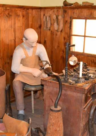 Museer koindustrimuseet idigt myntades uttrycket I Kumla är alla skomakare, alla utom prästen och länsman, men prästen halvsular.