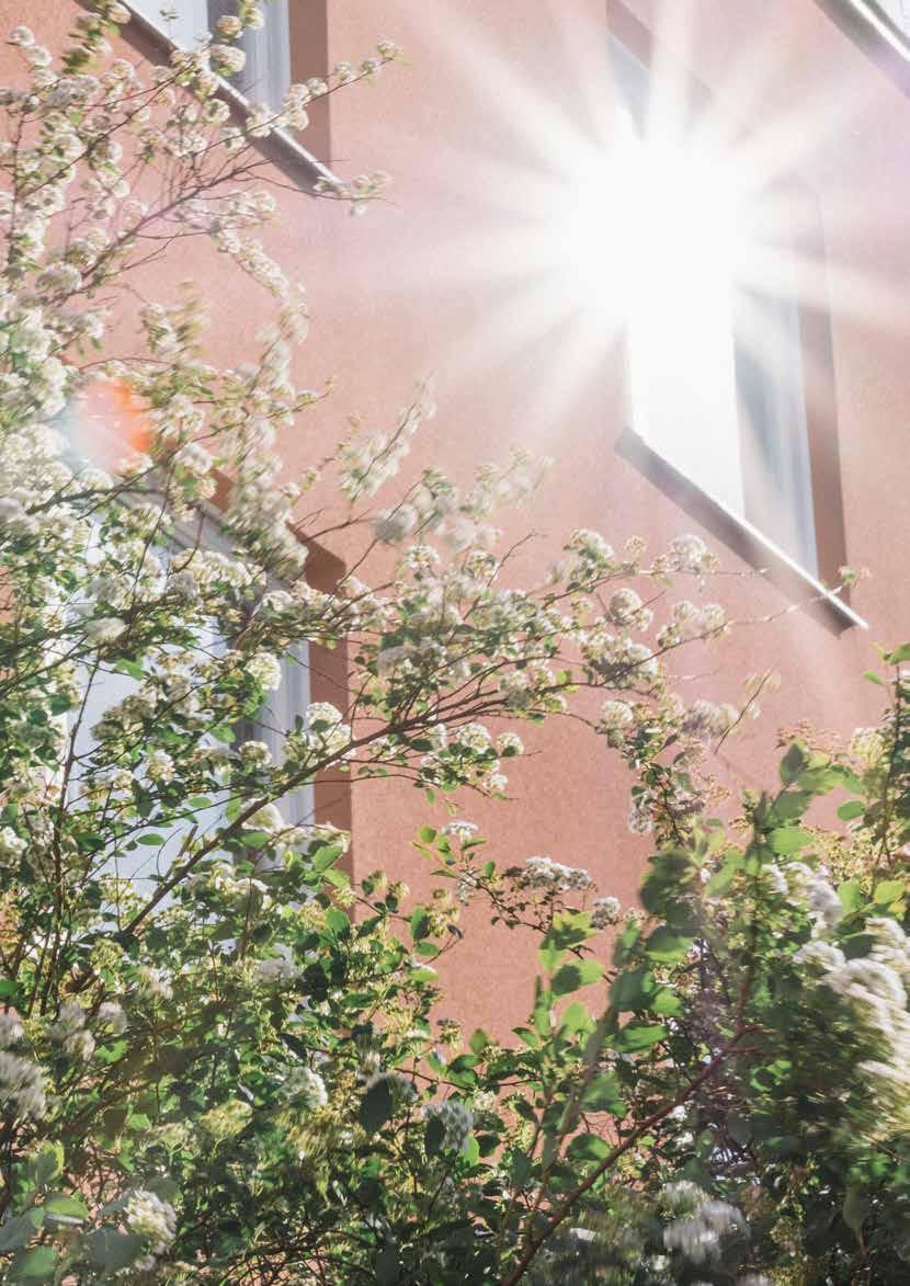 // PRODUKTION VERKSAMHETSÅRET 2016 Produktion LOKALER I september invigdes Glömstaskolan i Flemingsberg. Skolan är en miljömärkt byggnad i fyra plan med plats för 720 elever i årskurserna F-9.