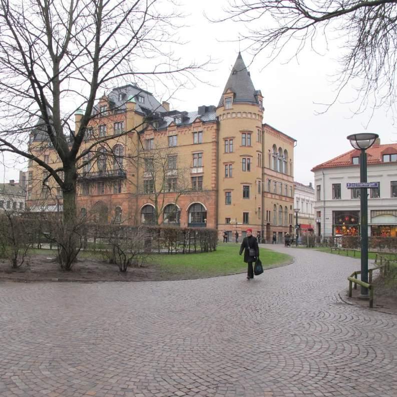 Kostnad Kostnaden för en station enligt Lund väst bedöms ligga på 3,5 till 4,5 miljarder kronor.