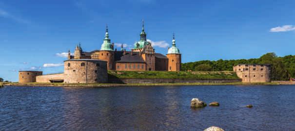 Sista teckningsdag: 30 juni 2017 Autocall Svenska kvalitetsbolag 2 Exponering mot fyra svenska kvalitetsbolag med starka varumärken och med möjlighet till årliga kuponger RISKSKALA LÄGRE RISK HÖGRE