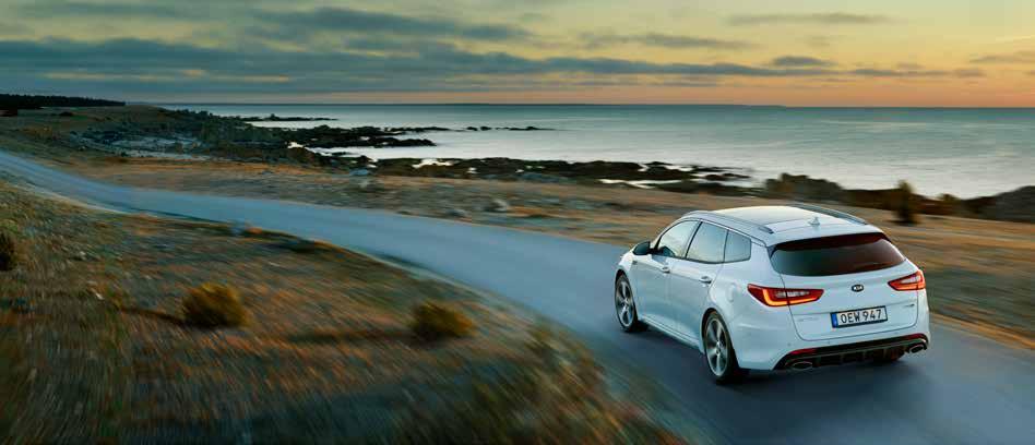Nu kommer den även som plug-in hybrid med klassledande räckvidd på el, hela 62 km.